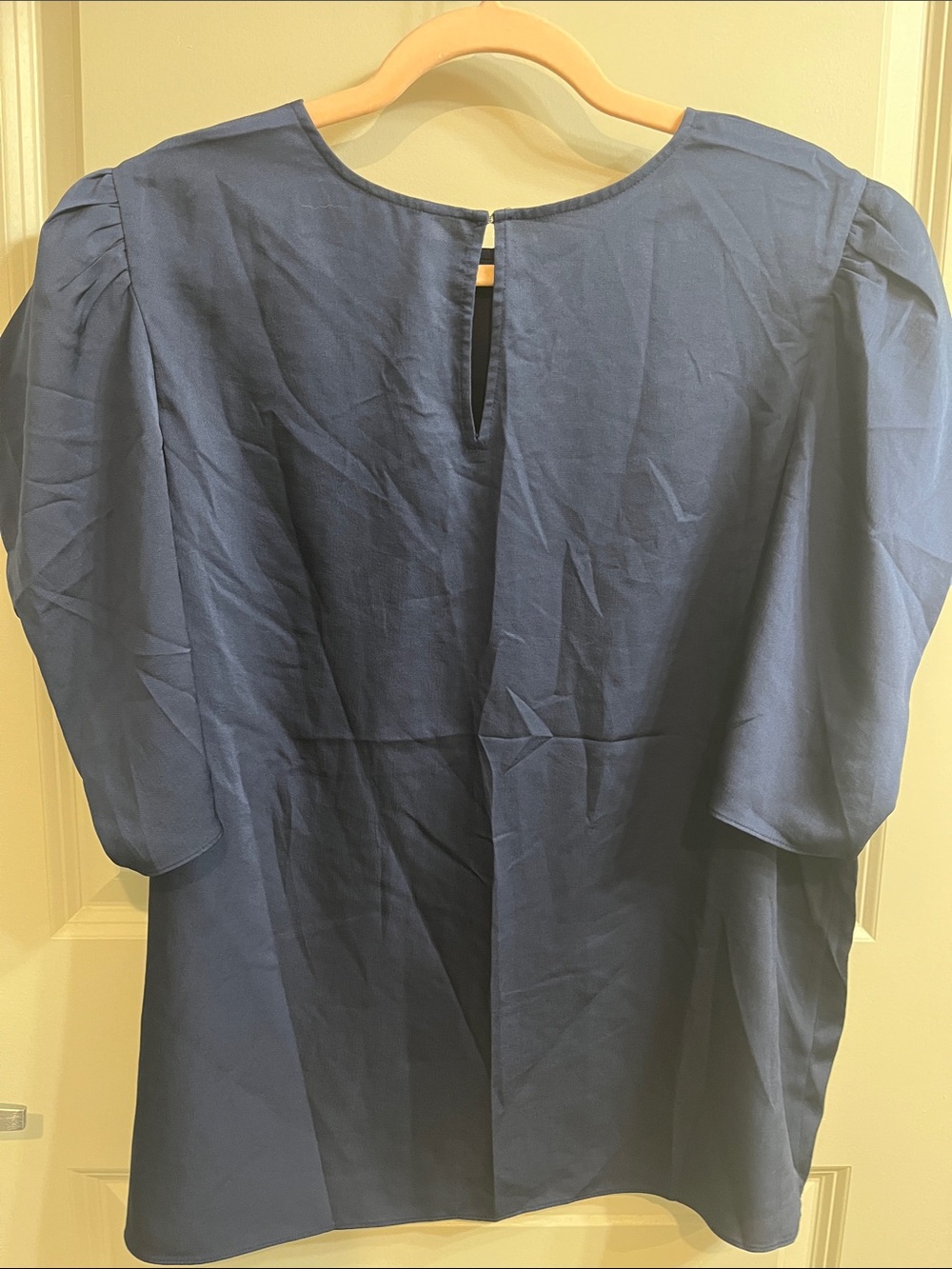 Express Navy Puff-Sleeve Blouse - Picture 7 of 15